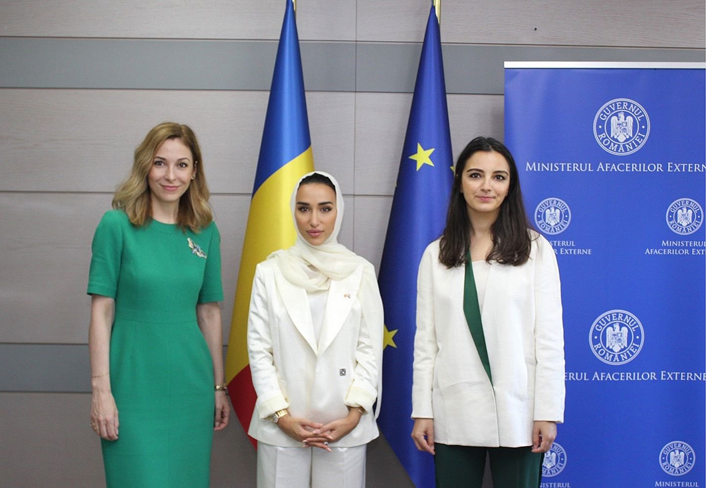În cadrul întrevederii, părțile au discutat subiecte de importanță și prioritate pentru Emiratele Arabe Unite și România.