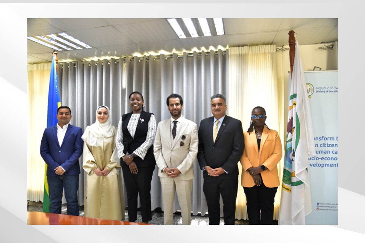 H.E. Hazza Al Qahtani, UAE Ambassador to Rwanda, and the delegation from Yahsat Government Solutions met with Hon. Claudette Irere, Minister of State for Education. They held productive discussions on exploring the possibility of providing satellite broadband internet connectivity to more Rwandan schools through the next phase of the YahClick satellite internet project, implemented by Yahsat.