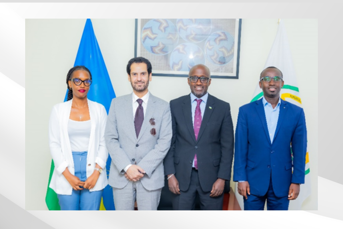 H.E. Hazza Al Qahtani, UAE Ambassador to Rwanda, met with Hon. Olivier Nduhungirehe, Minister of Foreign Affairs and International Cooperation. They discussed ways to enhance the strong bilateral cooperation between the UAE and Rwanda.