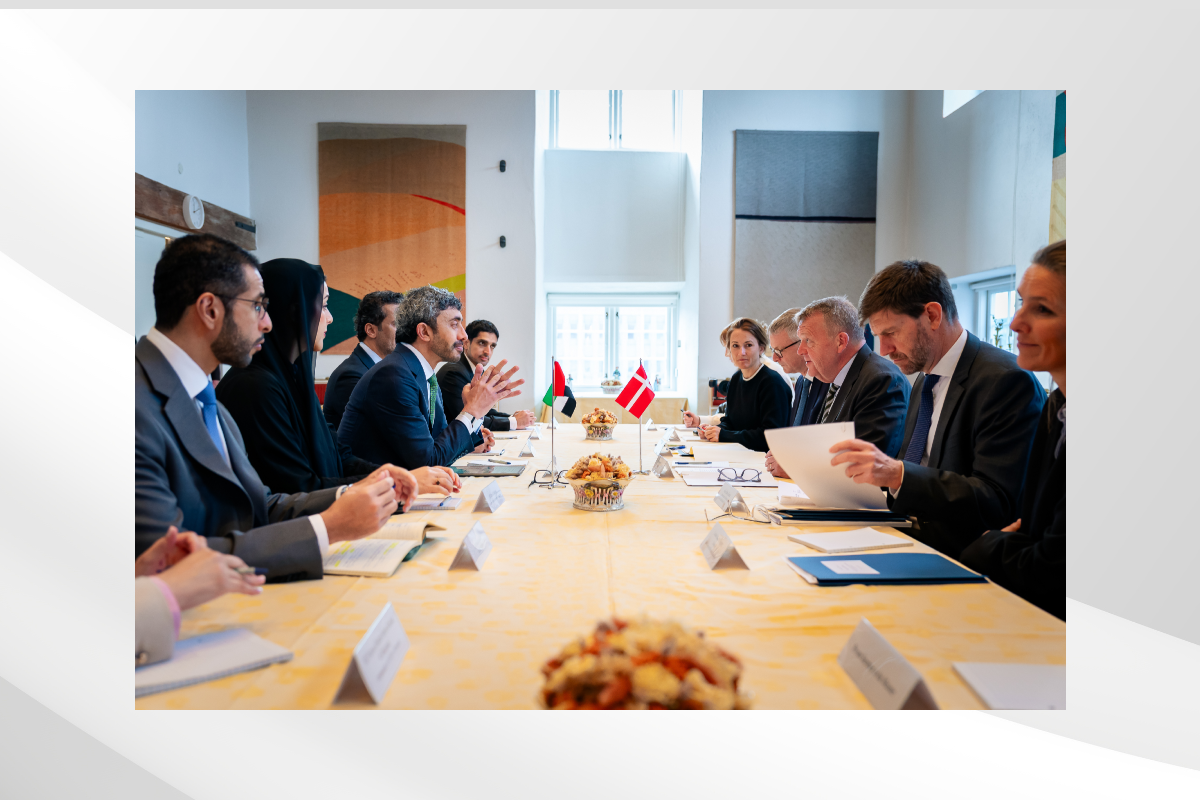 H.H. Sheikh Abdullah Bin Zayed Al Nahyan, Deputy Prime Minister and Minister of Foreign Affairs, met here today Lars Løkke Rasmussen, Minister of Foreign Affairs of Denmark, to discuss ways of strengthening bilateral relations between the two countries.