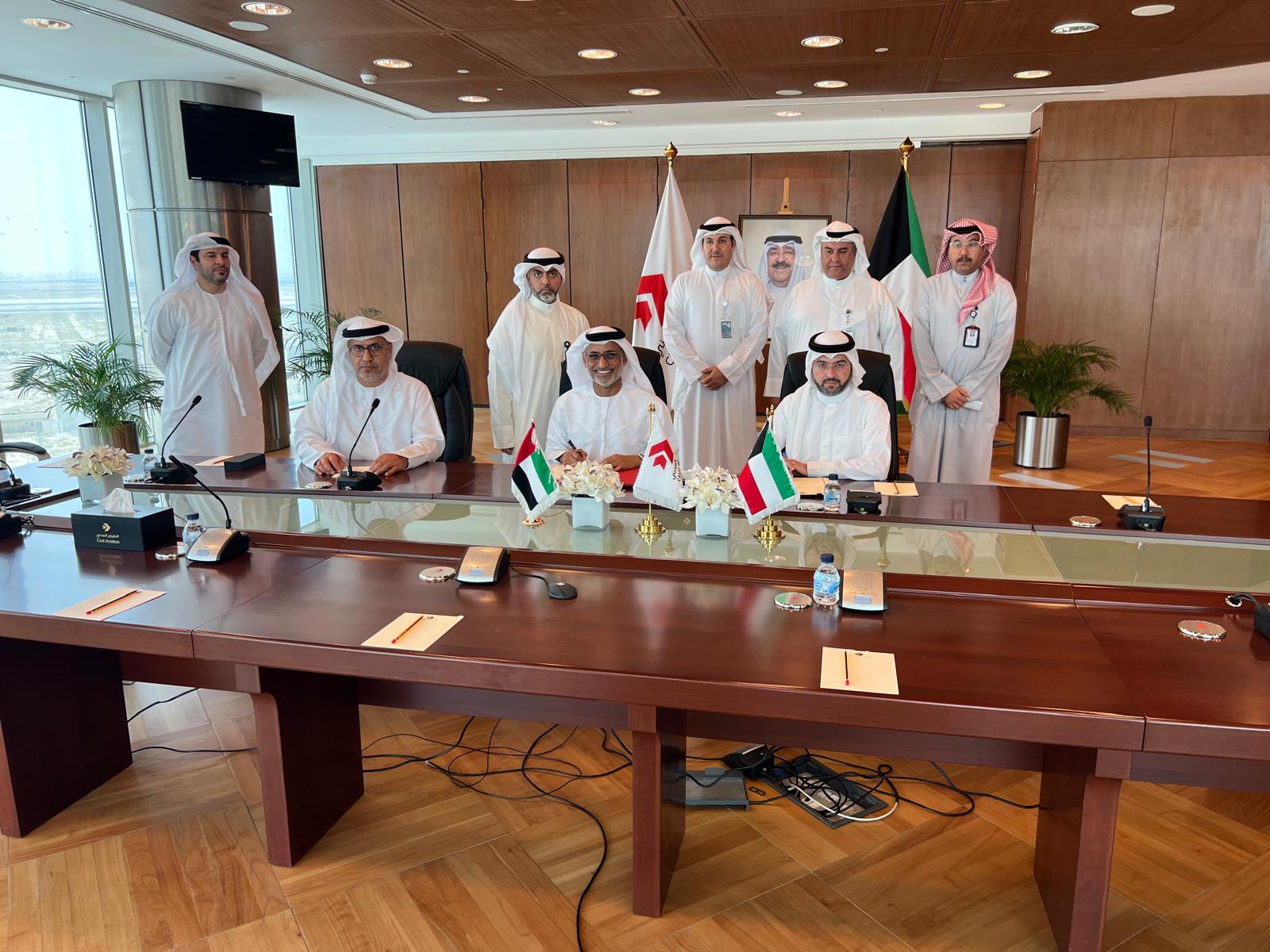 His Excellency Saif Mohammed Al Suwaidi, Director General of the General Authority of Civil Aviation in the UAE, met with His Excellency Sheikh Hamoud Salem Al-Sabah, Director of the General Directorate of Civil Aviation in Kuwait. In the meeting, he reviewed the joint cooperation between the two countries in the field of civil aviation and the signing of a memorandum of understanding for cooperation and coordination. The meeting was attended by His Excellency Dr. Matar Hamed Al-Neyadi, UAE Ambassador to Kuwait.
