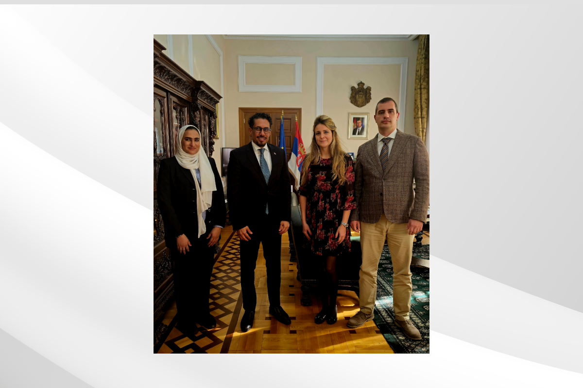 H.E. Ahmed Hatem Almenhali, UAE Ambassador in Belgrade, met with Mr. Dusan Radonjic, Assistant Minister at the Ministry of Construction, Transport and Infrastructure of the Republic of Serbia. During the meeting, parties discussed enhancing cooperation between the two countries and explored opportunities for Emirati companies to participate in infrastructure projects in Serbia.