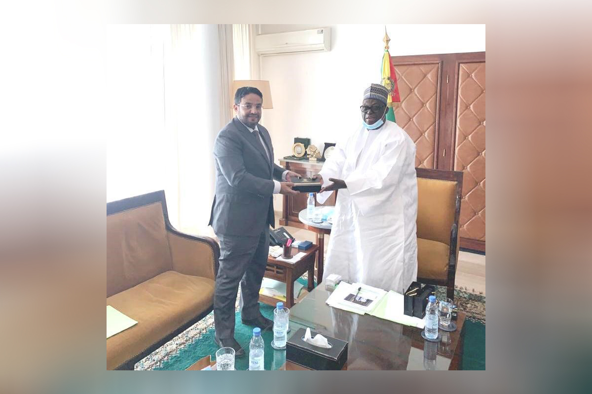 In order to strengthen the friendly relations between the two countries, the Ambassador H.E. Sultan Ali ALHARBI   met with H.E.Mr.Mustapha Niasse , president of the Senegalese Parliament.