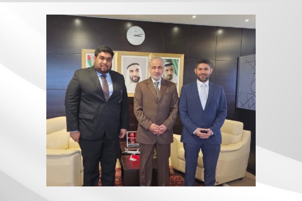 His Excellency Mohammed Saif Al Shehhi, UAE Ambassador to the Republic of Cyprus, welcomed Mr. Ahmad Tamim, the newly appointed Country Manager of Emirates Airline in Cyprus, where they discussed the strategy for expanding Emirates’ commercial operations. His Excellency Al Shehhi also extended his best wishes to Mr. Mohammed Al Qassim, for continued progress and success in his appointment as Country Manager of Emirates Airlines in the new destination.