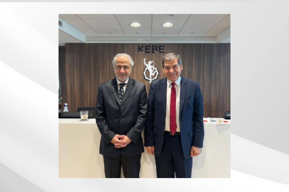 His Excellency Mohammed Saif Al Shehhi, UAE Ambassador to the Republic of Cyprus, held an official meeting with Mr. Andreas Demetriades, President of the Cyprus Association of Large Investment Projects, where ways to enhance investment prospects between the two countries, in addition to a number of investment opportunities were discussed.