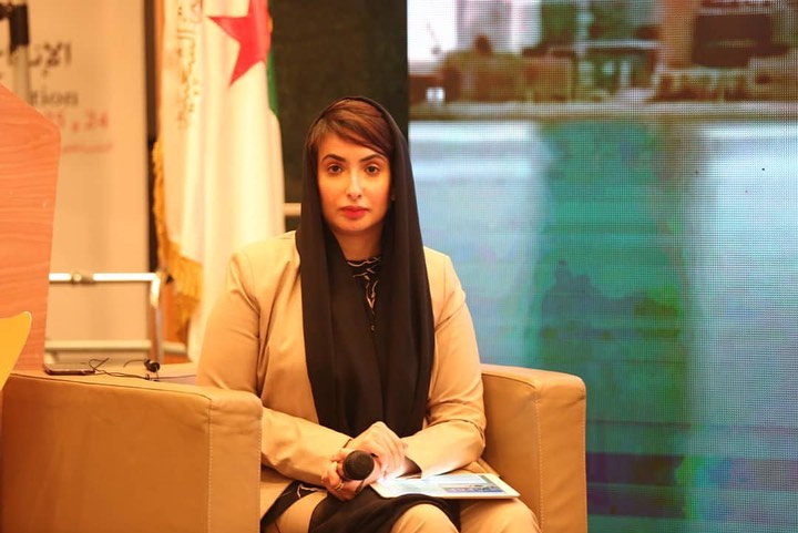 قدمت السكرتير ثاني موزة الحوسني عرضا تقديميا حول 