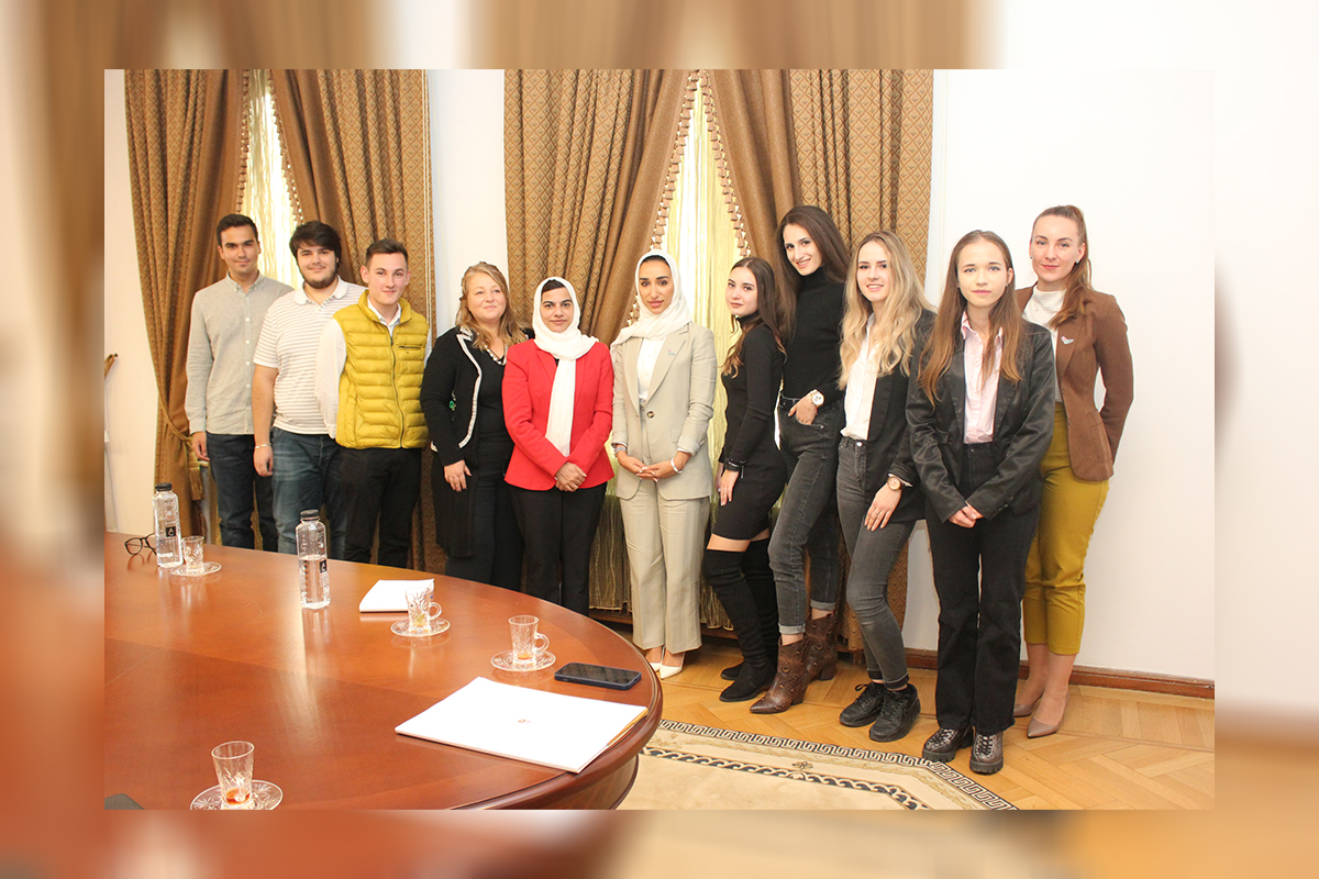 La 19 octombrie, 2022, Ing./ Mahrah Ali Al-Shaya - Șeful adjunct al misiunii din cadrul Ambasadei Emiratelor Arabe Unite în România a susținut un discurs în fața unui număr de studenți români specializați în Științe Politice