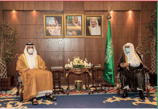 معالي وزير الشؤون الإسلامية والدعوة والإرشاد الشيخ د. عبد اللطيف بن عبد العزيز آل الشيخ استقبل سعادة الشيخ نهيان بن سيف آل نهيان.