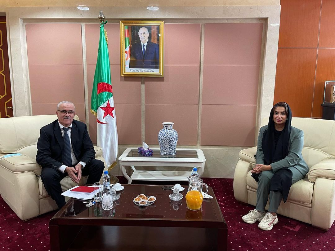قامت القائم بالأعمال بالإنابة الآنسة موزة الحوسني بزيارة مقر أوبرا الجزائر - بوعلام بسايح، بالعاصمة الجزائرية، ومقابلة الأمين العام السيد فريد خاوس، حيث تم مناقشة سبل تعزيز التعاون المشترك بين البلدين.
