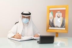 استقبلت سفارة الدولة بالجزائر جموع المعزيين في وفاة صاحب السمو الشيخ خليفة بن زايد آل نهيان 