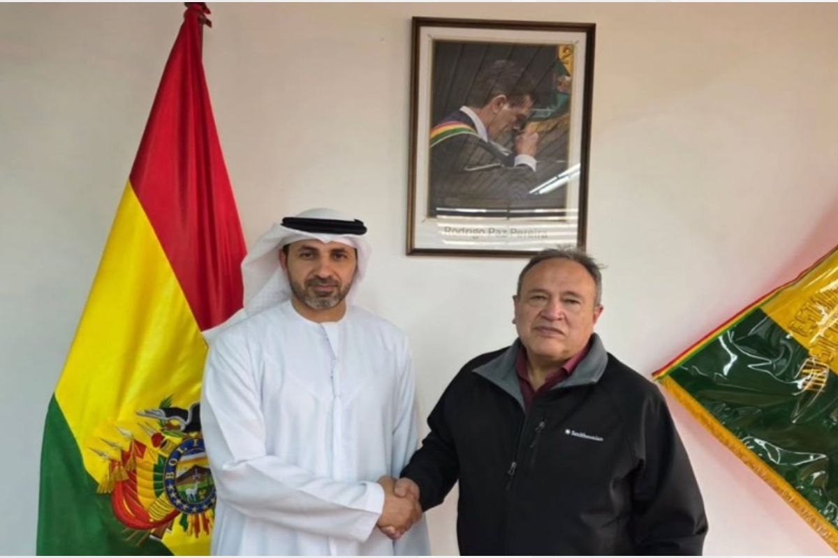 A meeting was held between H.E. Ambassador Ibrahim Salem Alalawi and H.E. Marco Antonio Calderón, Minister of Mining and Metallurgy of the Plurinational State of Bolivia, in the city of La Paz.

