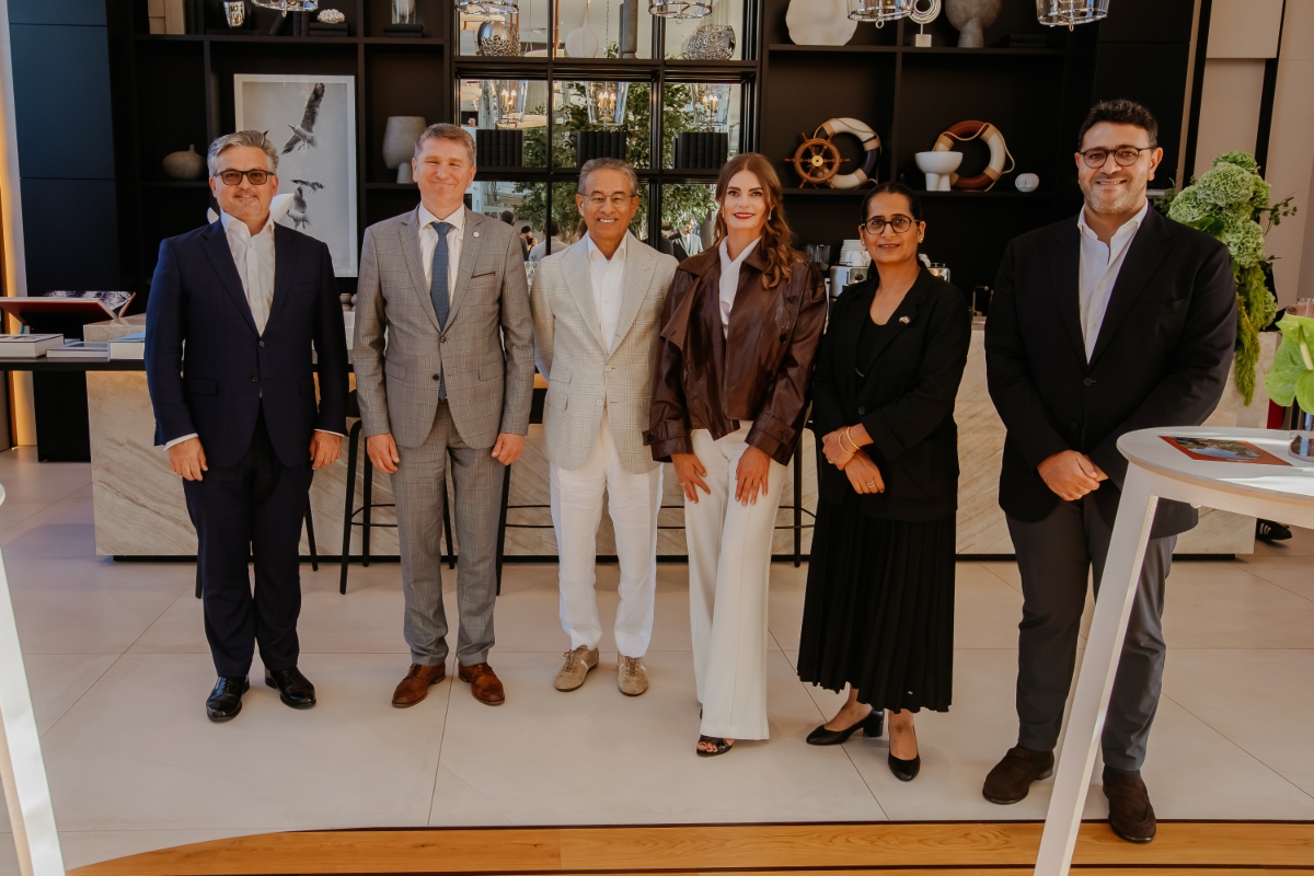 Her Excellency Noora Juma attended the opening ceremony of “The Powerhouse,” part of the Riga Waterfront initiative. During the ceremony, Mohamed Ali Alabbar, Chairman of Eagle Hills, presented the strategic vision for the restoration of Riga’s first historic power station located in the Andrejsala area.