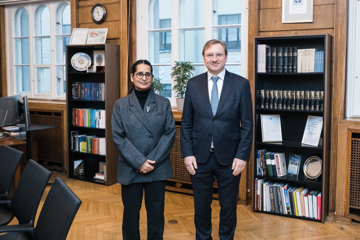 Her Excellency Noora Juma met with Gundars Bērziņš of the University of Latvia to discuss strengthening academic and scientific cooperation between the United Arab Emirates and Latvia.

