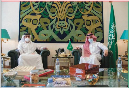 معالي أحمد قطان وزير الدولة لشؤون الدول الأفريقية استقبل سعادة السفير الشيخ نهيان بن سيف آل نهيان.