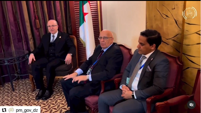 استقبل الوزير الأول، السيد أيمن بن عبد الرحمان، بمقر إقامته بأديس أبابا، الشيخ شخبوط بن نهيان بن مبارك آل نهيان، عضو مجلس الوزراء، ووزير دولة بوزارة الخارجية لدولة الإمارات العربية المتحدة