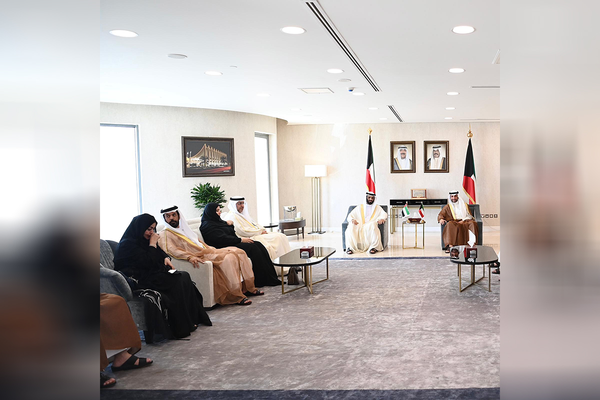 At the end of the meeting, His Excellency Marzouq Al-Ghanim hosted a lunch in honor of the delegation of the Federal National Council.