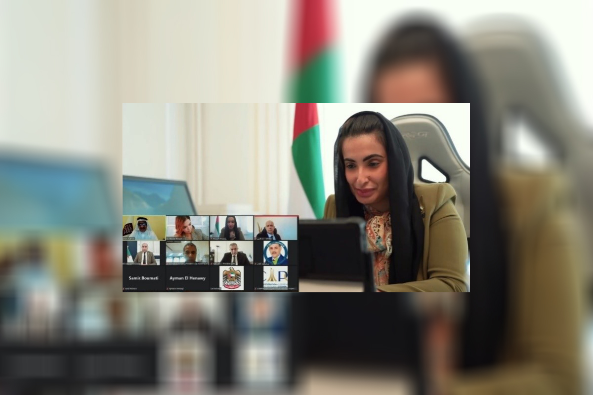 نظمت القائم بالأعمال بالإنابة موزة الحوسني ندوة اقتصادية افتراضية تحت عنوان 