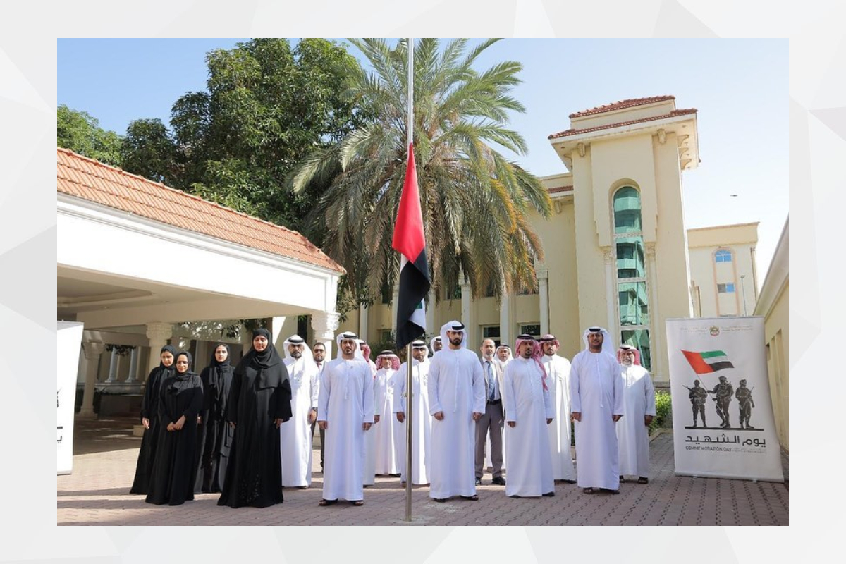 في الثلاثين من نوفمبر نحيي معاً ذكرى شهدائنا الذين سطروا صفحات المجد، وقدموا تضحيات خالدة، لتظل راية الوطن عالية شامخة، وتبقى معها ذكراهم العطرة حاضرة في الوجدان ومصدراً للإلهام، تستمد منه أجيالنا قيم الولاء والإخلاص والتضحية.
