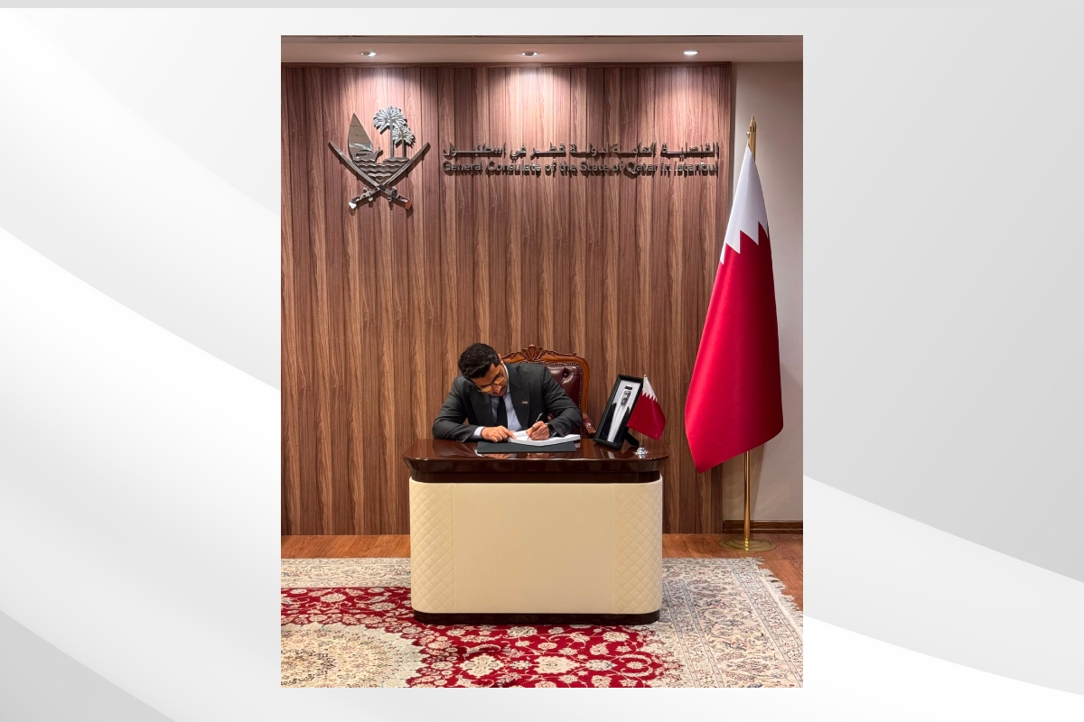 H.E. Consul General Mr. Saeed Saqer Al Muhairi visited the Consulate General of the State of Qatar in Istanbul to convey his condolences on the passing of Sheikh Hamad bin Khalifa Al Thani.