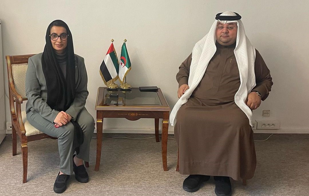 استقبلت القائم بالاعمال بالانابة موزة الحوسني السيد فاضل الحرز، القائم بالاعمال بسفارة مملكة البحرين الشقيقة بالجزائر ، بمقر السفارة بالعاصمة الجزائرية ، حيث تبادل الجانبان عددًا من المواضيع ذات الاهتمام المشترك.