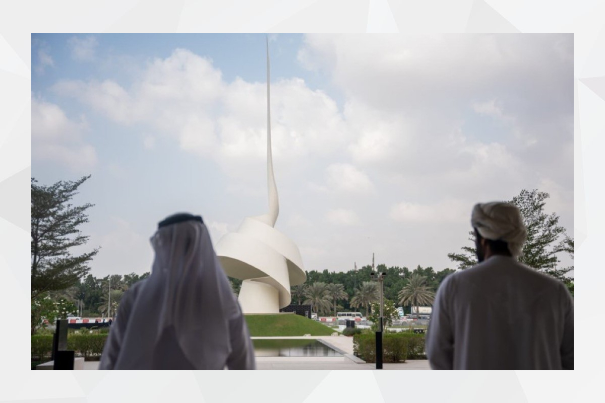 في إطار التعاون المثمر بين سفارة دولة الإمارات في مسقط، وهيئة الإنماء التجاري والسياحي بالشارقة، تم استضافة وفد من الشركات السياحية العُمانية للترويج لإمارة الشارقة، وتعزيز التعاون السياحي بين البلدين الشقيقين، ولدعم القطاع السياحي وتبادل الخبرات في هذا الصدد، حيث اطلع الوفد على عددٍ من المواقع السياحية المميزة في إمارة الشارقة.