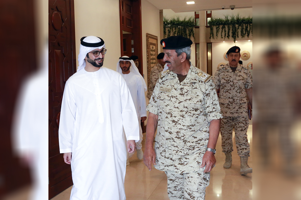 استقبل صاحب المعالي المشير الركن الشيخ خليفة بن أحمد آل خليفة القائد العام لقوة دفاع البحرين يوم 11/10/2022 سعادة الشيخ سلطان بن حمدان بن زايد آل نهيان سفير الدولة لدى مملكة البحرين والوفد المرافق. 
