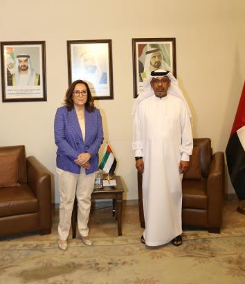 
The Chargé d'Affairs at the UAE Embassy in Damascus, Abdul Hakim Al-Nuaimi, received Mrs. Mona Rishmawi, Director of the Office of the United Nations Secretary-General's envoy to Syria, Geir Pedersen. During the meeting, they discussed issues of common concern.
