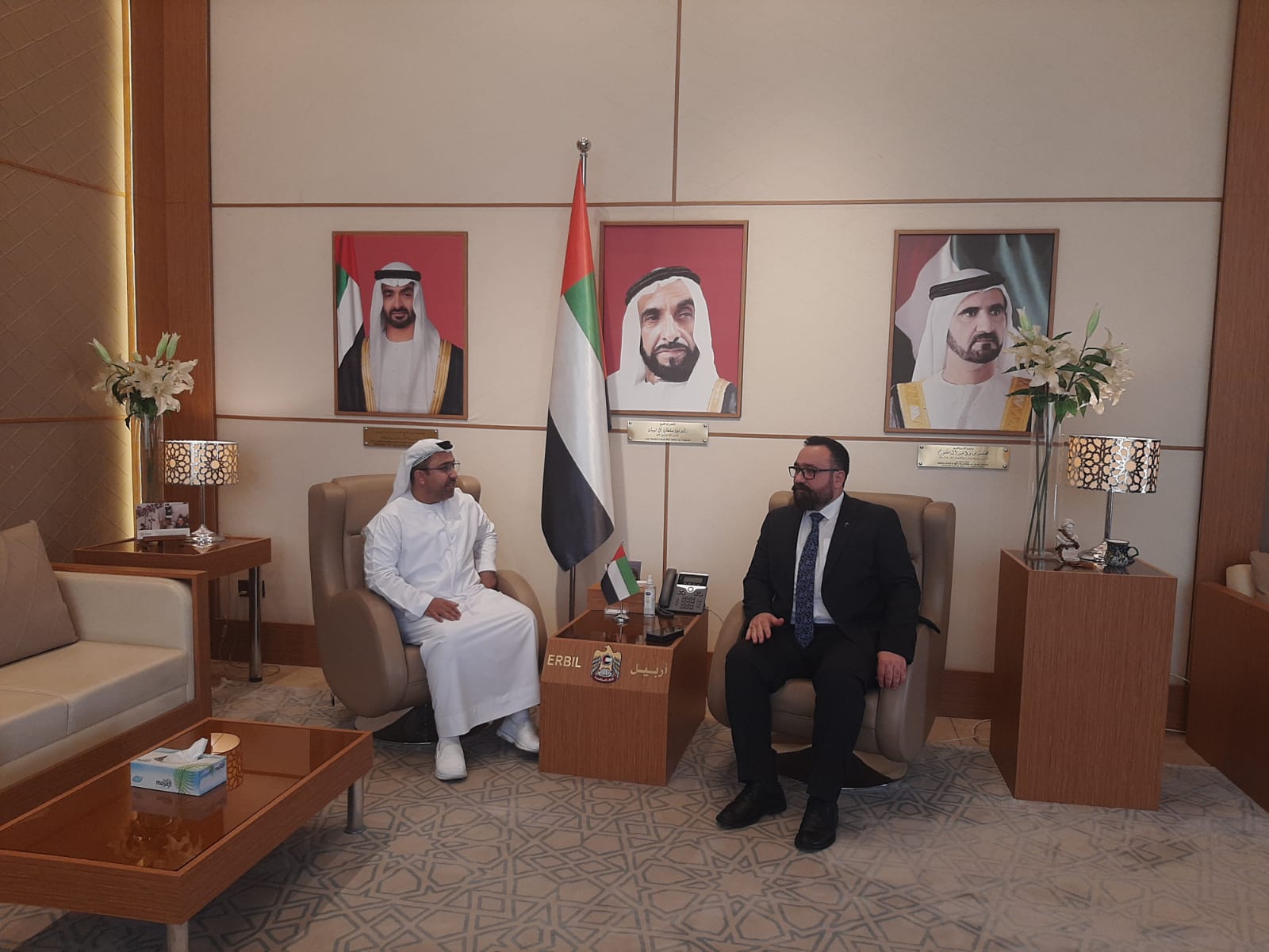 His Excellency Ahmed Al Dhaheri, Consul General of the UAE to the Kurdistan Region of Iraq, met with His Excellency Anu Johar, Minister of Transport and Communications of the Kurdistan Regional Government of Iraq. The current contribution of UAE companies in various investment sectors, and the opportunities available in the transportation and communications sectors. His Excellency the Minister of Transport and Communications conveyed the regional government's interest in expanding and developing economic and investment relations.