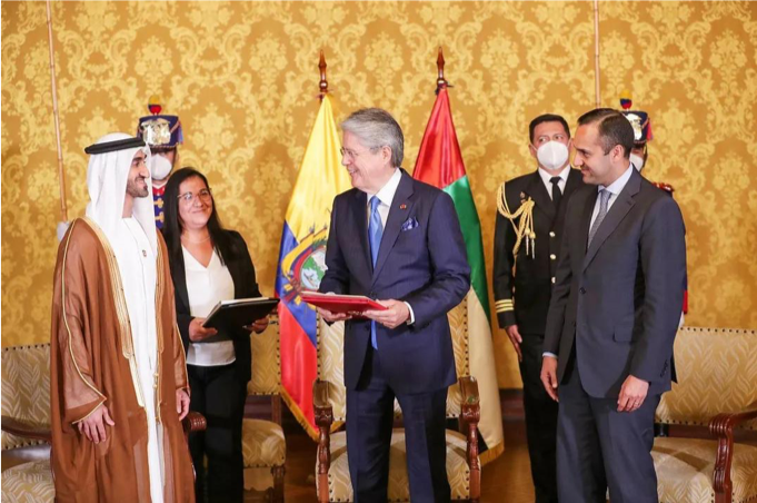 H.E. Mohammed Abdullah Al Shamsi, UAE Ambassador to the Republic of Peru, has presented his credentials to President Guillermo Lasso of Ecuador, as the UAE Non-Resident Ambassador to Ecuador, during a ceremony at the presidential palace in the capital Quito. 