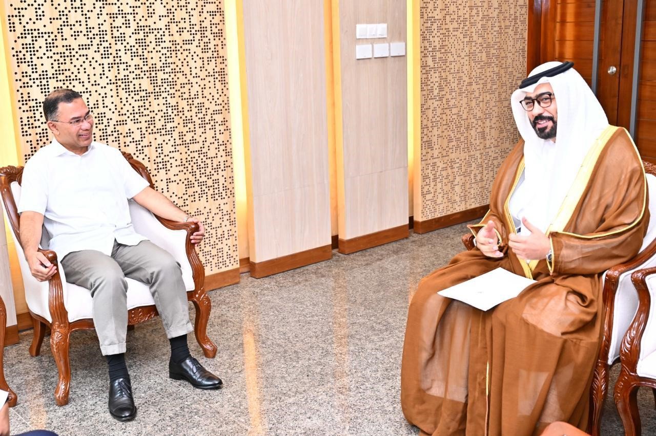 سفير دولة الإمارات لدى بنغلاديش يلتقي رئيس الوزراء معالي طارق رحمن
