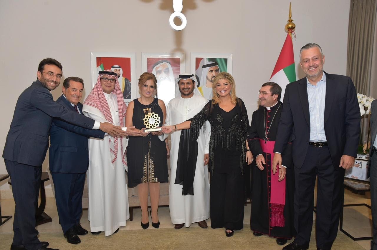 United Arab Emirates Ambassador to Lebanon, Dr. Hamad Saeed Al-Shamsi, honored on Thursday evening National News Agency Director, Mrs. Laure Sleiman Saab, during a dinner banquet hosted in her honor at his Yarzeh residence. The dinner was attended by Minister of State for Administrative Development, Dr. May Chidiac, Ambassador of Saudi Arabia to Lebanon, Walid Bukhari, MP Hadi Hobeich, Former Minister Sheikh Boutros Harb, Patron of the Maronite Bishop of the Diocese of Batroun, Munir Khairallah, Governor of Beirut Judge Ziyad Shbib, Head of the Central Inspection Authority Judge George Attia, Director General of the Ministry of Energy and Water Dr. Fadi Qameer, President of the Syndicate of Taxi Owners in Lebanon, Charles Abu Harb and a number of media, and social figures.  