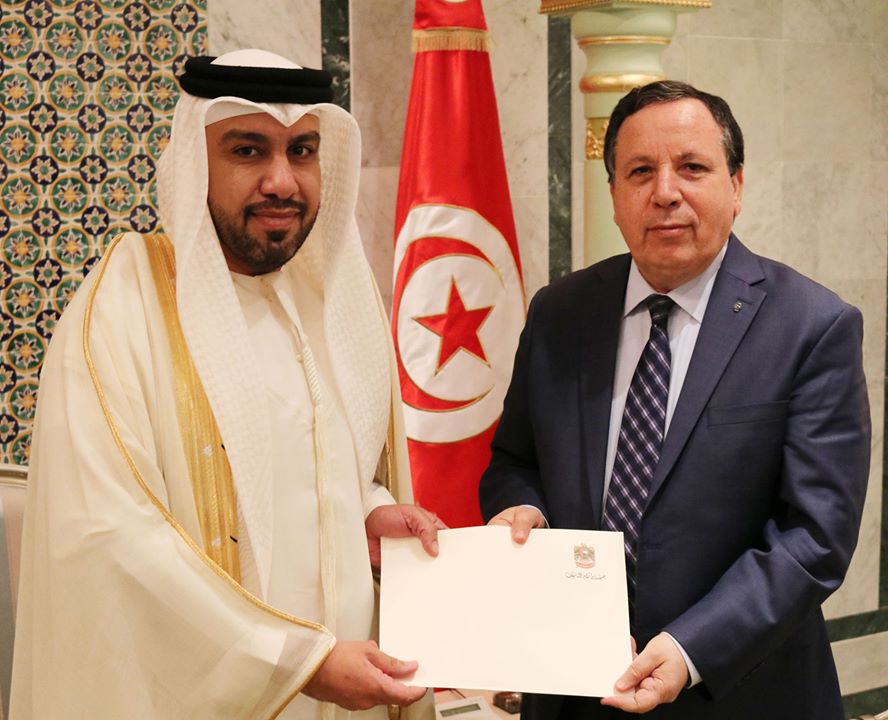 The Ambassador of UAE presents a copy of his credentials 