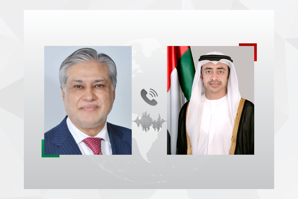 H.H. Sheikh Abdullah Bin Zayed Al Nahyan, Deputy Prime Minister and Minister of Foreign Affairs, discussed with Mohammad Ishaq Dar, Deputy Prime Minister and Minister for Foreign Affairs of Pakistan, cooperation relations between the two countries during a phone call.
