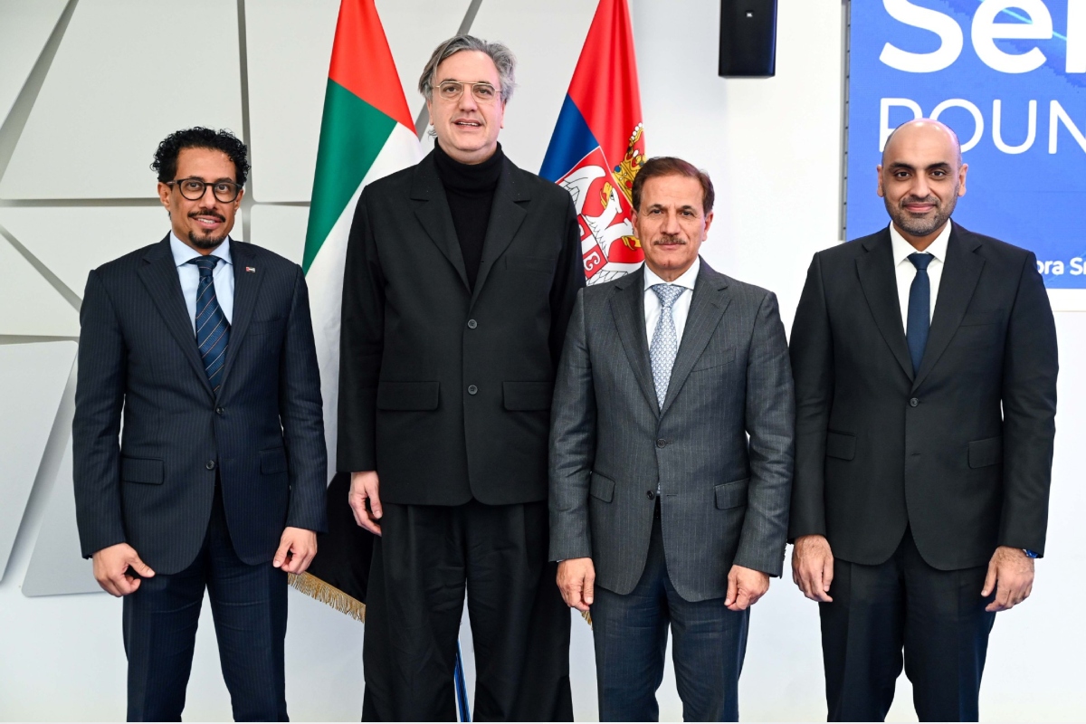 H.E. Ahmed Almenhali, Ambassador of the United Arab Emirates to Serbia, participated in a round table held between the Dubai Chambers the Chamber of Commerce and Industry of Serbiaa entitled “Technology and Innovation Exchange.”
