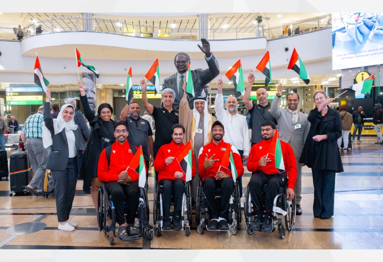 وصل منتخب الإمارات لكرة السلة على الكراسي المتحركة إلى جنوب أفريقيا للمشاركة في بطولة العالم 3×3. وقد استُقبل المنتخب بسعادة السفير محش سعيد الهاملي وعددٍ من المسؤولين، حيث عبّر الحضور عن فخرهم بإنجازات أصحاب الهمم الذين رفعوا علم الدولة بعزيمة وفخر على الساحة العالمية.
