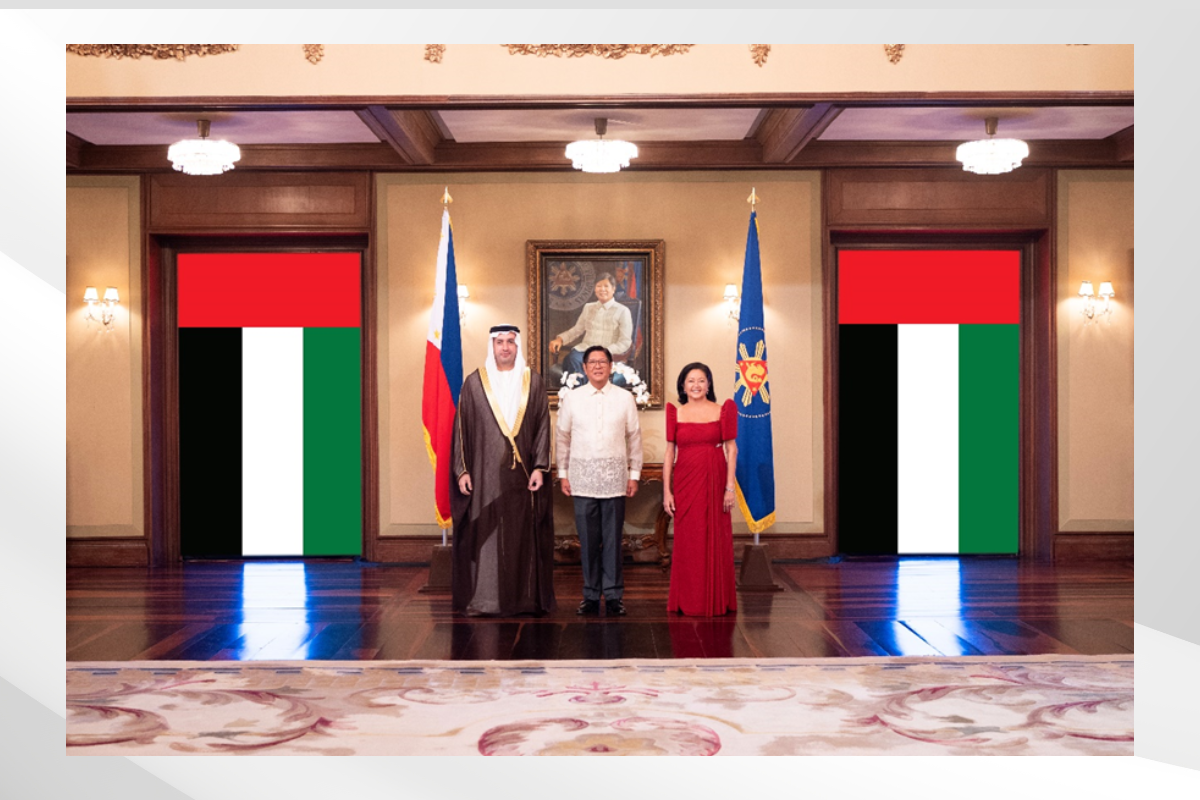 شارك سعادة محمد عبيد القطام الزعابي، سفير الدولة لدى مانيلا، في حفل رؤساء البعثات في القصر الرئاسي (Malacañang Palace)، بمناسبة الاحتفال بالذكرى 