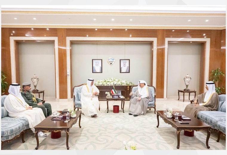 H.E. Dr. Matar Hamed Al Neyadi, Ambassador of the United Arab Emirates to the State of Kuwait, accompanied by Colonel Mohammed Al Muhairi, UAE Military Attaché, and Counselor Hamad Al Mansouri, Chargé d’Affaires, was received at Bayan Palace by H.E. Sheikh Hamad Jaber Al-Ali Al-Sabah, Minister of Amiri Diwan Affairs, and H.E. Sheikh Thamer Jaber Al-Ahmad Al-Sabah, President of the Crown Prince’s Diwan.
