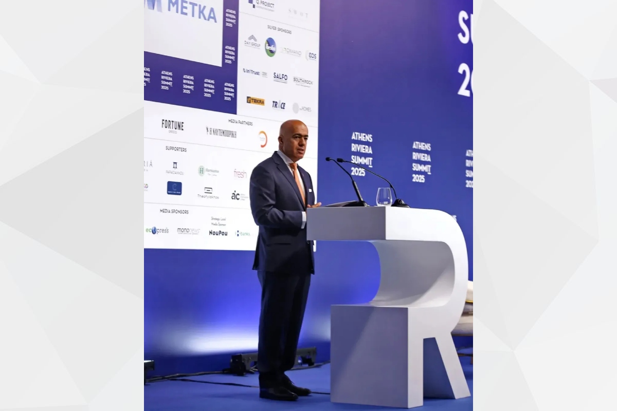 شاركت دولة الإمارات العربية المتحدة بفاعلية في أعمال قمة أثينا ريفييرا 2025، التي جمعت مسؤولين حكوميين وقادة أعمال ومستثمرين من مختلف دول العالم، في إطار الجهود المشتركة لتعزيز التعاون الاقتصادي والاستثماري بين دولة الإمارات والجمهورية اليونانية.

