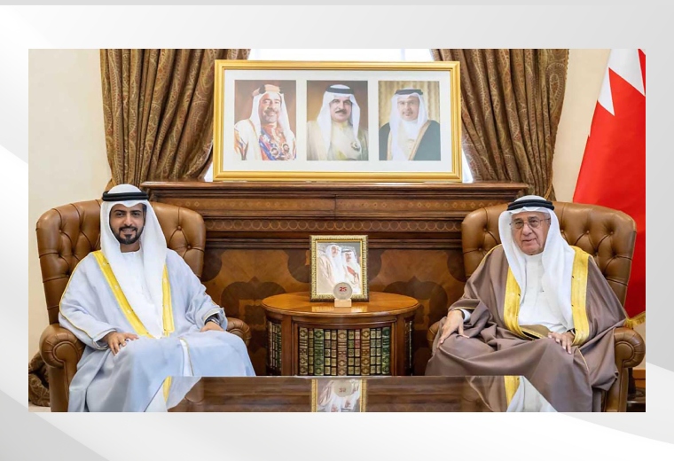 التقى سعادة فهد محمد بن كردوس العامري سفير دولة الإمارات العربية المتحدة لدى مملكة البحرين الشقيقة، مع سعادة السيد نبيل بن يعقوب الحمر مستشار جلالة الملك لشؤون الإعلام في مكتبه بقصر القضيبية بالعاصمة المنامة يوم الأربعاء الموافق 3 سبتمبر 2025.