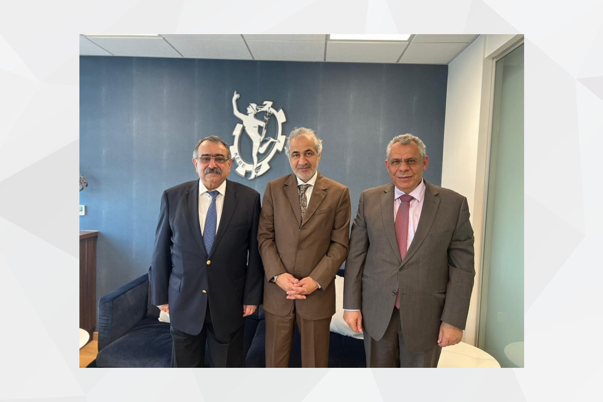A fruitful meeting between H.E Mohammed Saif Al Shehhi, UAE Ambassador in Nicosia, with officials from the Cyprus Chamber of Commerce and Industry, during which H.E. Al Shehhi discussed with Mr. Stavros Stavrou, President of the Cyprus Chamber of Commerce and Industry, and Mr. Marios Tsiakkis, Secretary-General, ways to enhance trade and investment relations between the two countries.
