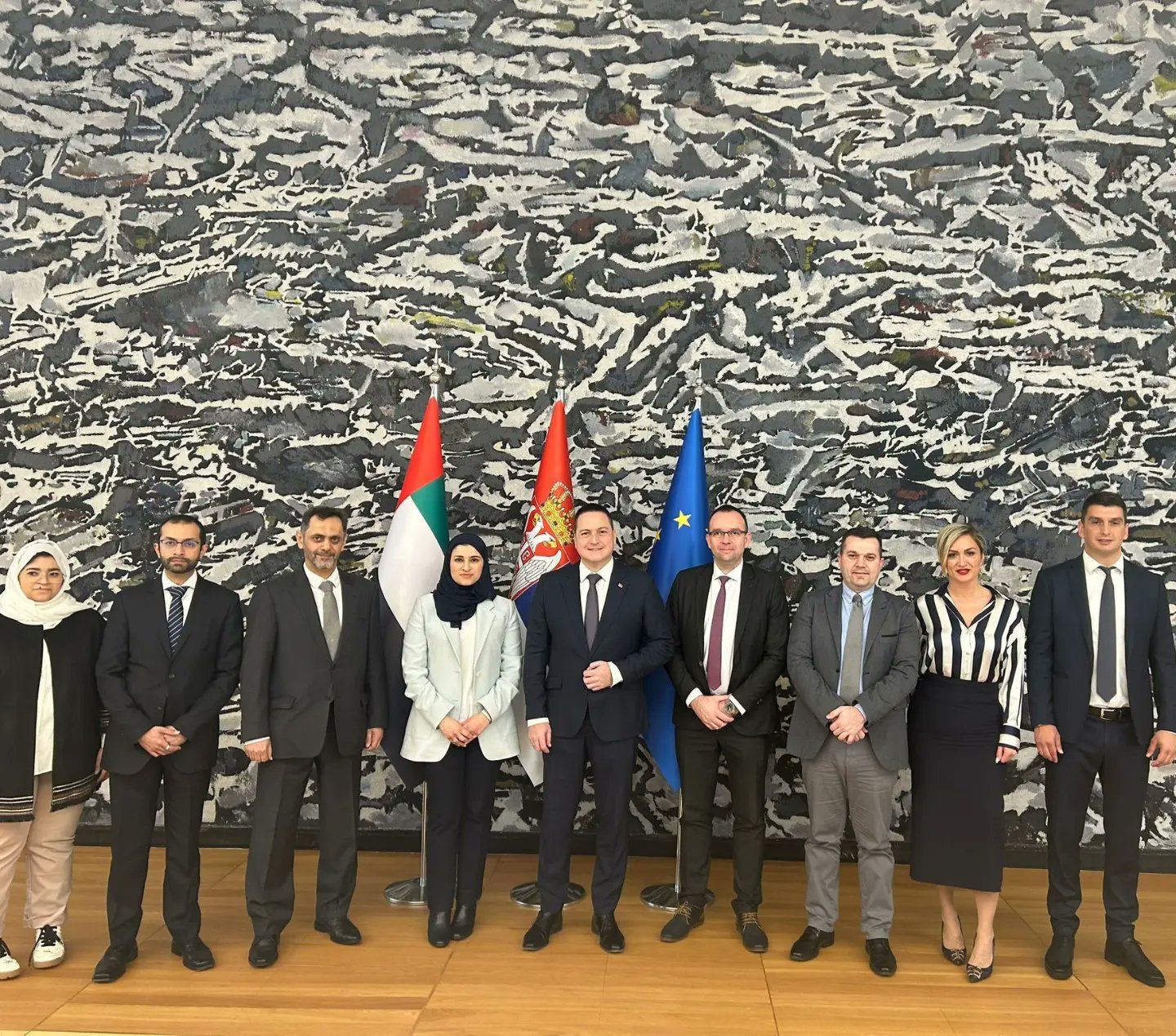 H.E. Sarah bint Yousef Al Amiri, UAE Minister of State for Public Education and Advanced Technology, met with H.E. Branko Ruzic, Serbian Minister of Education, discussing several areas in education for joint cooperation between the two countries.