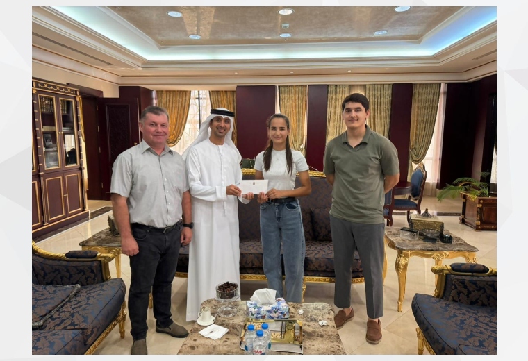 قام السفير أحمد الهاملي سفير الدولة لدى تركمانستان بتسليم جائزة مقدمة من (بايك أبو ظبي) 