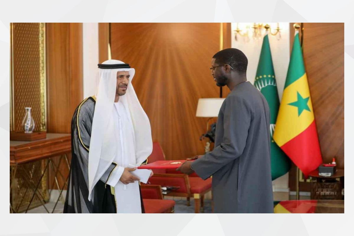 قدّم سعادة سعيد حمدان النقبي أوراق اعتماده إلى فخامة بشير جوماي فاي رئيس جمهورية السنغال، سفيراً مفوضاً فوق العادة لدولة الإمارات العربية المتحدة لدى جمهورية السنغال، وذلك خلال مراسم الاستقبال الرسمية التي جرت في قصر الرئاسة بالعاصمة دكار.

