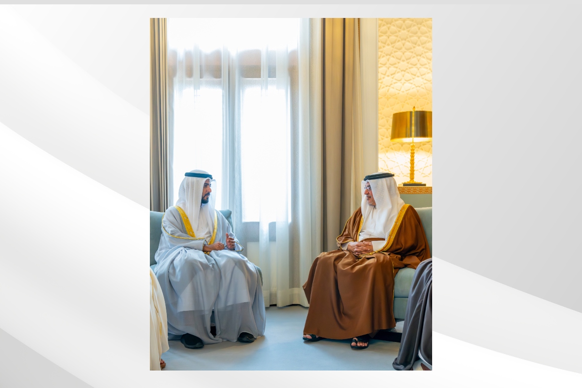 سمو ولي العهد رئيس مجلس الوزراء يستقبل سفير دولة الإمارات العربية المتحدة لدى مملكة البحرين