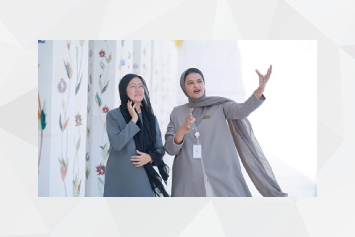 استقبلت سمو الشيخة سلامة بنت حمدان آل نهيان، حرم صاحب السمو رئيس الدولة السيدة الأولى لويز أرانيتا ماركوس حرم الرئيس الفلبيني التي تقوم بزيارة عمل إلى دولة الإمارات في الفترة من 27- 29 يونيو، وذلك بحضور سمو الشيخة مريم بنت محمد بن زايد آل نهيان نائب رئيس ديوان الرئاسة لشؤون المشاريع الوطنية الرئيس التنفيذي لمؤسسة سلامة بنت حمدان آل نهيان.

