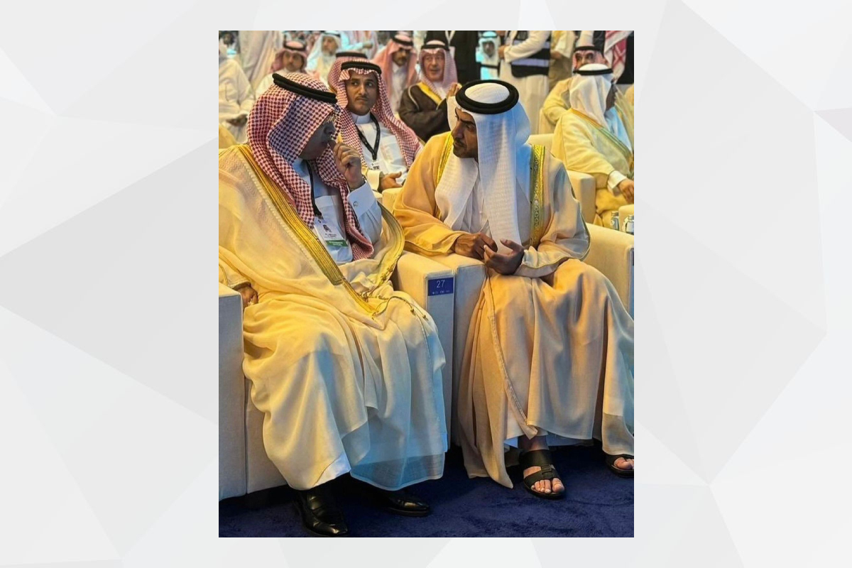 يوماً بعد يوم تترسخ مكانة المملكة كمركز لوجيستي عالمي، وها هي الرياض اليوم تحتضن المنتدى اللوجيستي العالمي لوزارة النقل والخدمات اللوجستية الذي شهدنا انطلاقته المباركة.، نهنىء خادم الحرمين الشريفين بالقفزات الاستثنائية التي تتحقق على أرض الفرص .. السعودية وجهة مزدهرة للاستثمار.