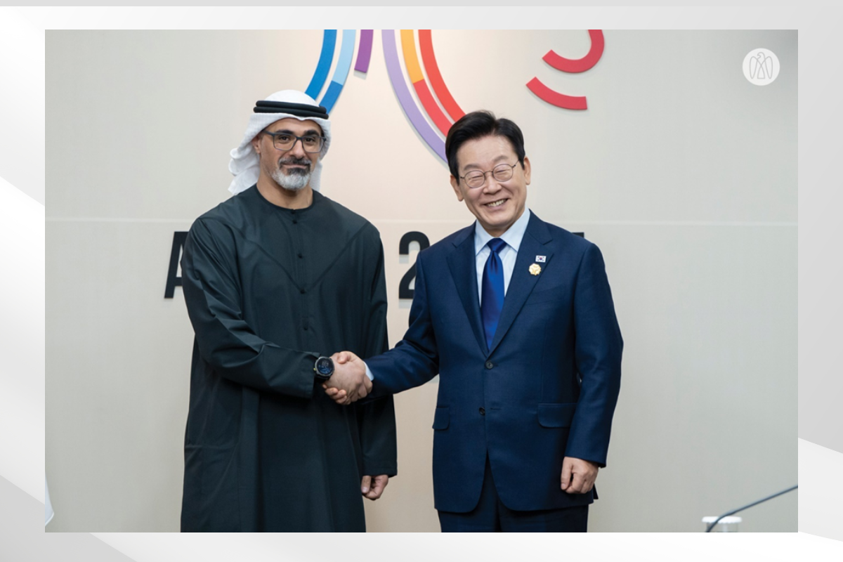 His Highness Sheikh Khaled bin Mohamed bin Zayed Al Nahyan, Crown Prince of Abu Dhabi, led the UAE delegation participating in the Asia-Pacific Economic Cooperation (APEC) forum. On the sidelines of the forum, he met with His Excellency South Korean President Lee Jae-myung to discuss the strategic partnership between the two countries.