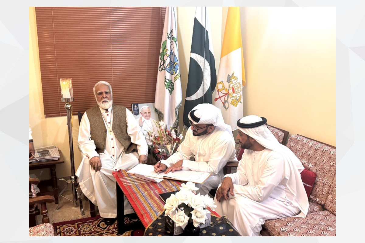 متحدہ عرب امارات کا قونصل خانہ کراچی میں پوپ فرانسس کے انتقال پر دلی تعزیت اور گہری ہمدردی کا اظہار کرتا ہے۔ پوپ فرانسس نے اپنی زندگی انسانیت کی خدمت کے لیے وقف کی اور دنیا بھر میں رواداری، پرامن بقائے باہمی اور باہمی سمجھ بوجھ کے اصولوں کو فروغ دیا۔