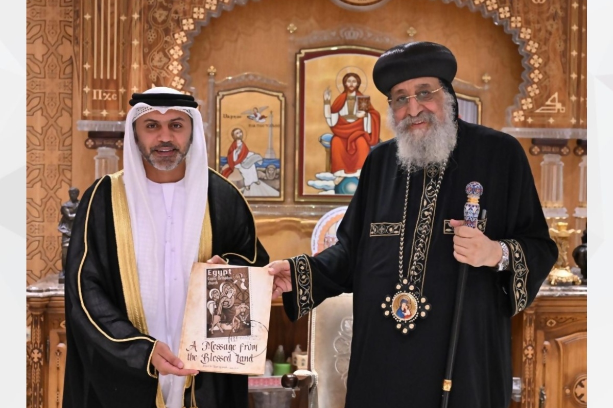 التقى سعادة حمد عبيد الزعابي، سفير دولة الإمارات لدى جمهورية مصر العربية المندوب الدائم للدولة لدى جامعة الدول العربية، مع قداسة البابا تواضروس الثاني، بابا الإسكندرية وبطريرك الكرازة المرقسية، في المقر البابوي بالقاهرة، حيث جرى بحث العلاقات الوطيدة بين الإمارات العربية المتحدة وجمهورية مصر العربية، وسُبل تعزيز التعاون ودعم الجهود المشتركة لنشر قيم التسامح والأخوّة الإنسانية، وترسيخ الحوار كجسر للتفاهم والسلام بين الشعوب.
