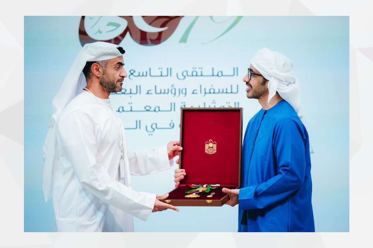President His Highness Sheikh Mohamed Bin Zayed Al Nahyan has conferred the First Class Order of Zayed II on ten of the country’s ambassadors abroad, in recognition of their pivotal role in fostering strong and advanced economic and trade partnerships between the UAE and various friendly and fraternal nations.

